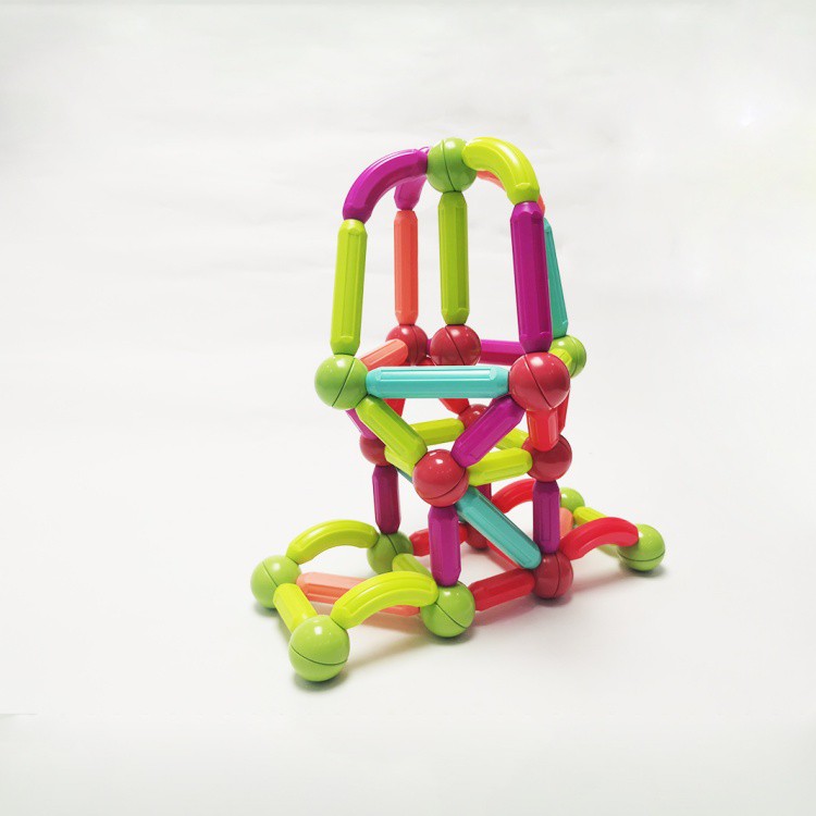 Mitmevärvilised magnetpulgad